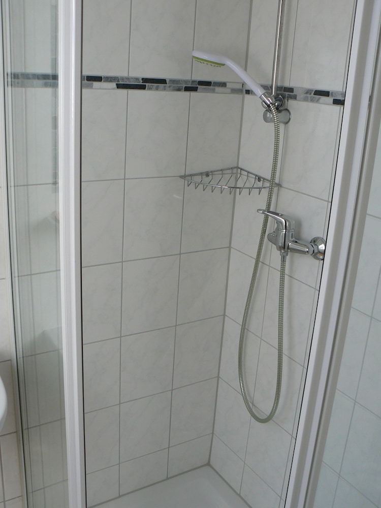 Double Room, Non Smoking, Balcony (C) photo 2
