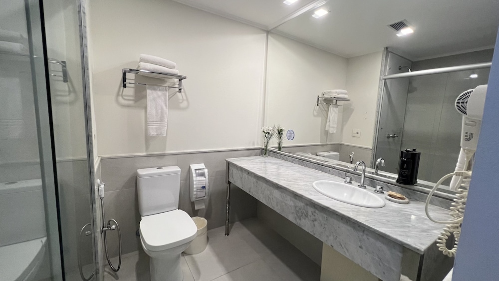 Standard Triple Room, 3 Twin Beds - Photo 4