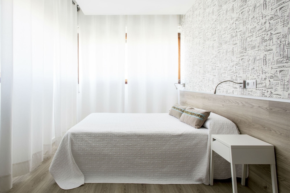 Executive Studio, 1 Queen Bed