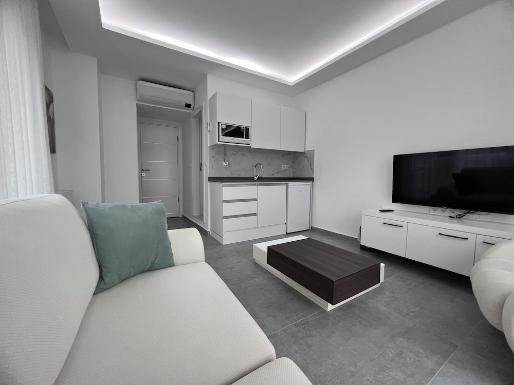 Standard Studio Suite photo 1