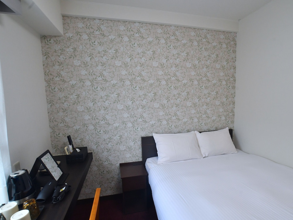 Economy Double Room photo 2