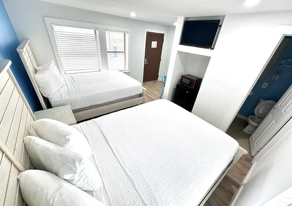 Standard Double Room photo 2
