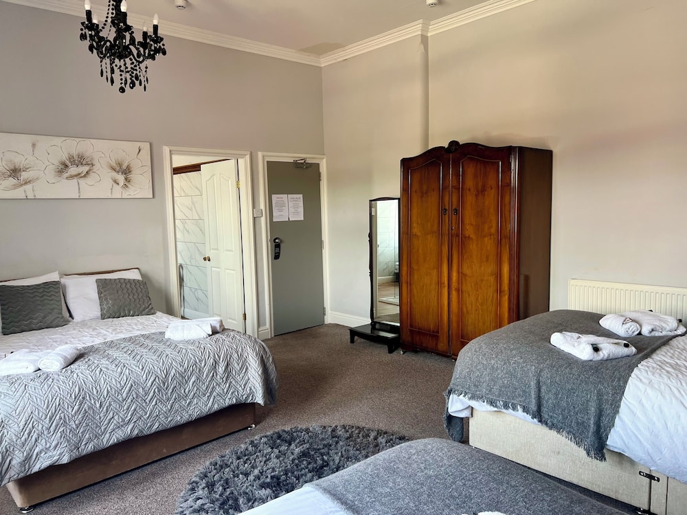 Thomas Andrew Suite photo 2
