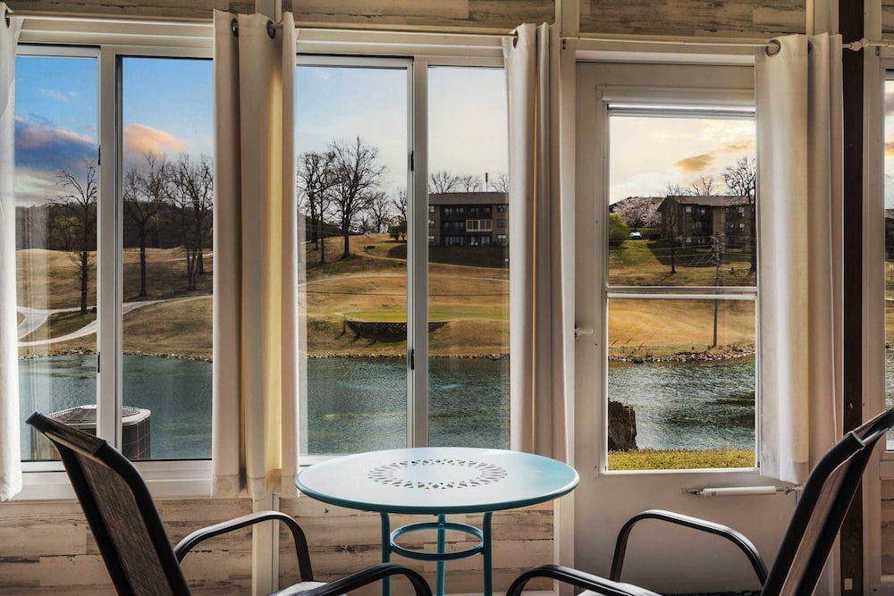 Condo, 1 Queen Bed with Sofa bed, Kitchen, Golf View (Dream on the Green)