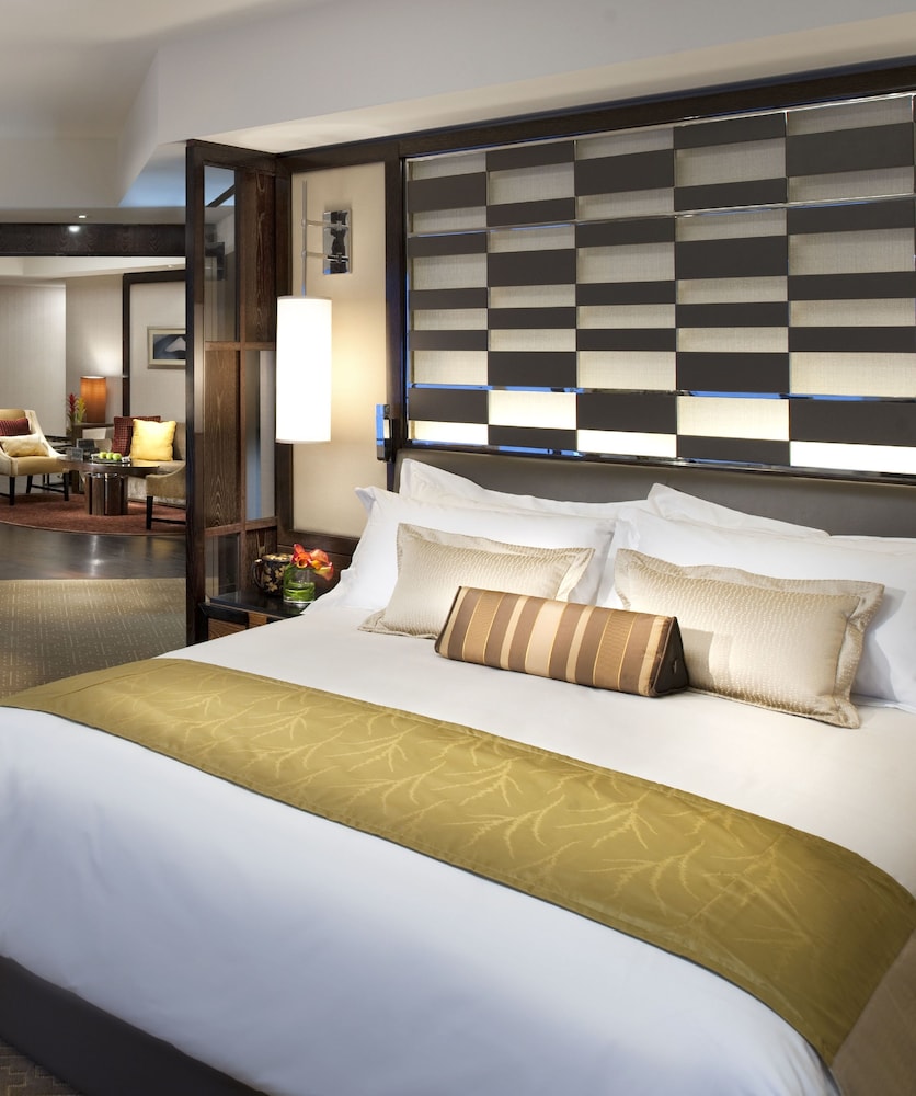 Suite, 1 Bedroom (City View) - Photo 3
