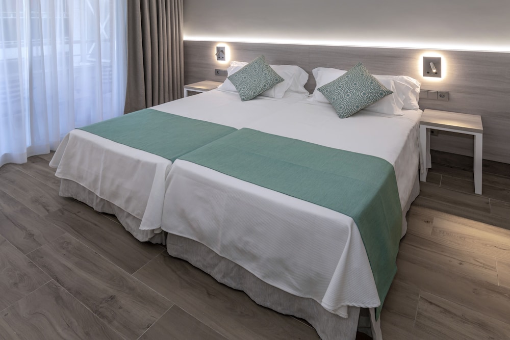 Double Room Single Use, Balcony