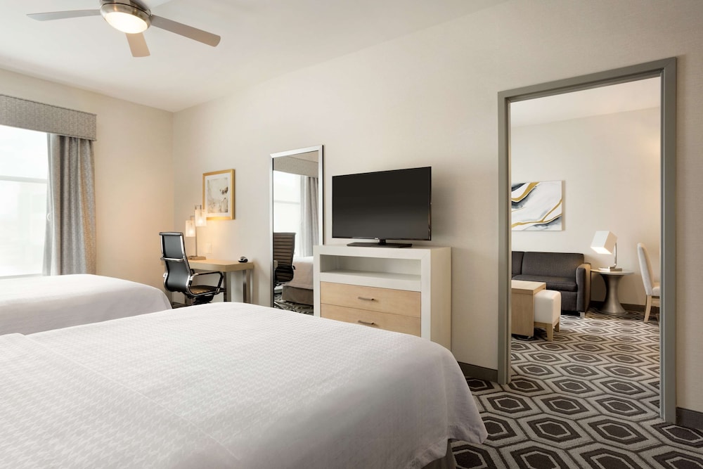 Studio, 2 Queen Beds, Accessible, Non Smoking (hearing acc) photo 2