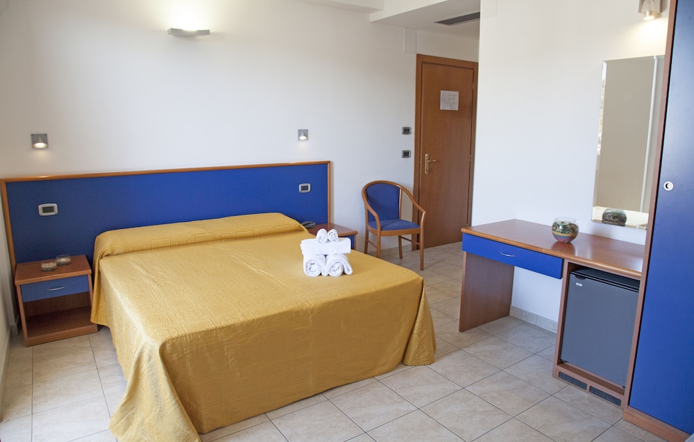 Double Room, Balcony