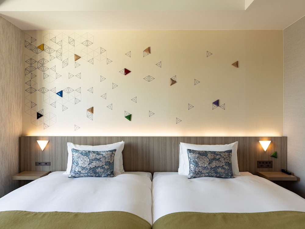 Deluxe Twin Room, Single Use - Photo 4