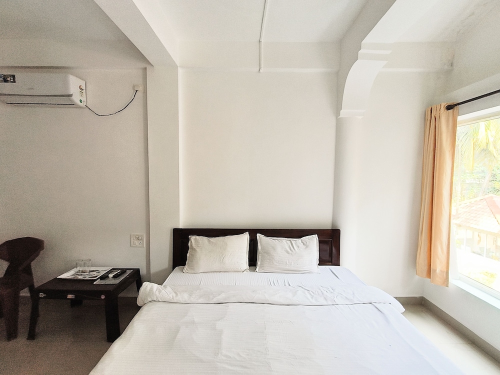 Executive Room - Photo 5
