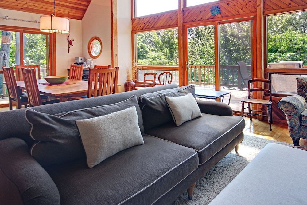 Deluxe Cabin, 5 Bedrooms photo 1