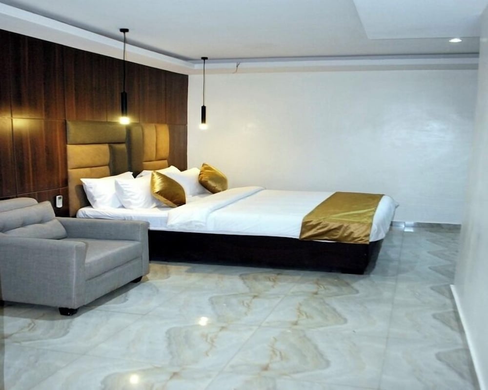 Luxury Room