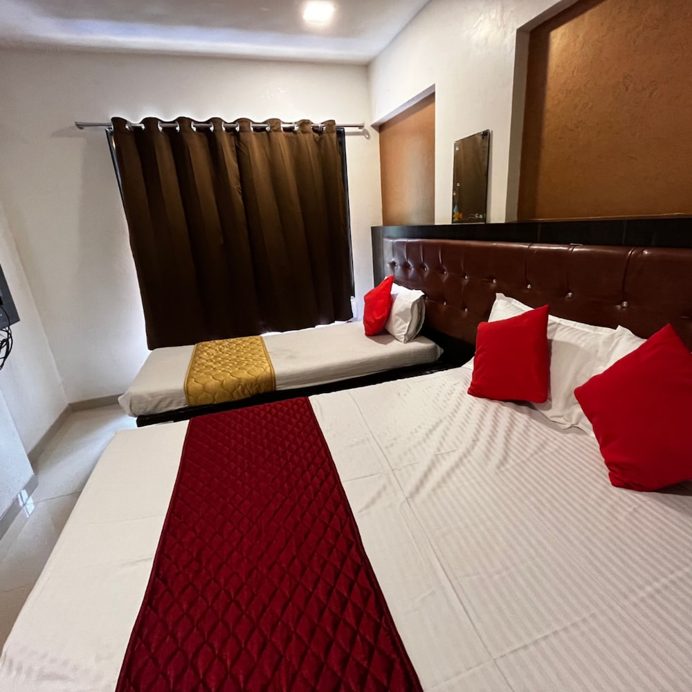 Deluxe Triple Room - Photo 3