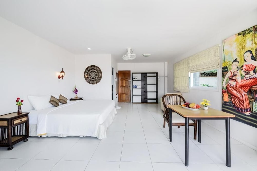 Deluxe Double Room with Sea View photo 3