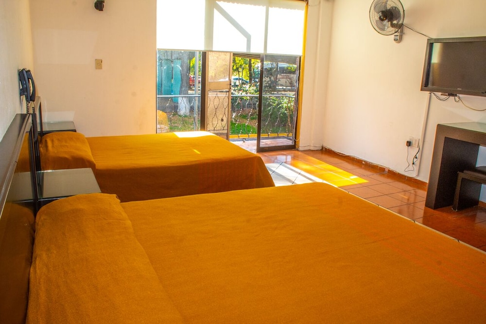 Family Studio Suite photo 3