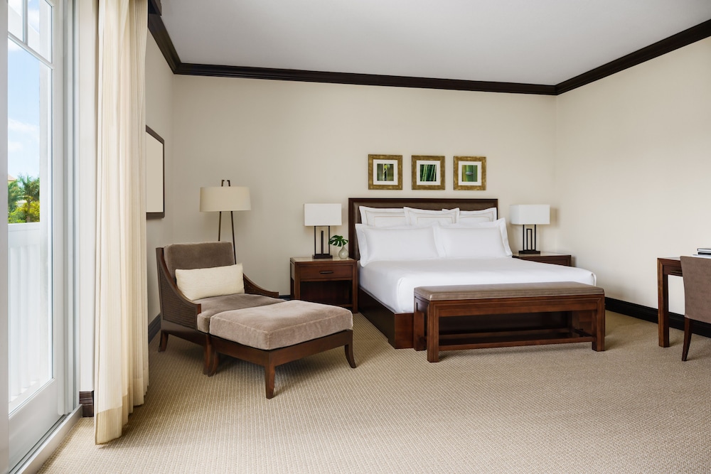 Classic Room, 1 King Bed - Photo 1