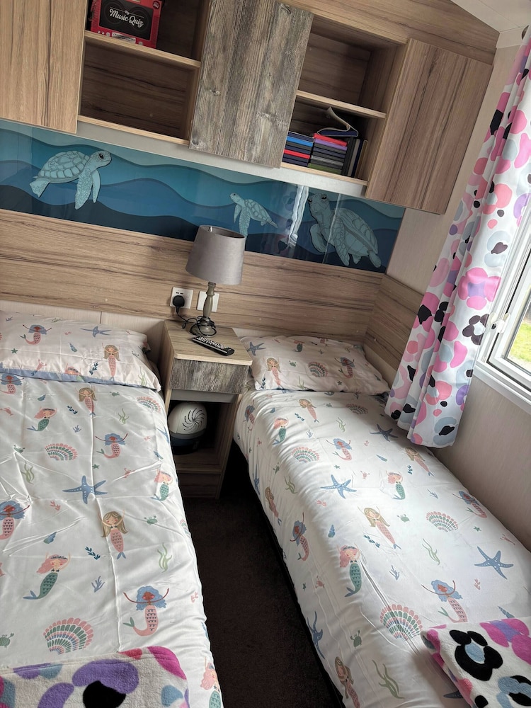 Cozy 3 Bedroom Mobile Home in Longniddry, Perfect for Families, Φωτογραφία 4