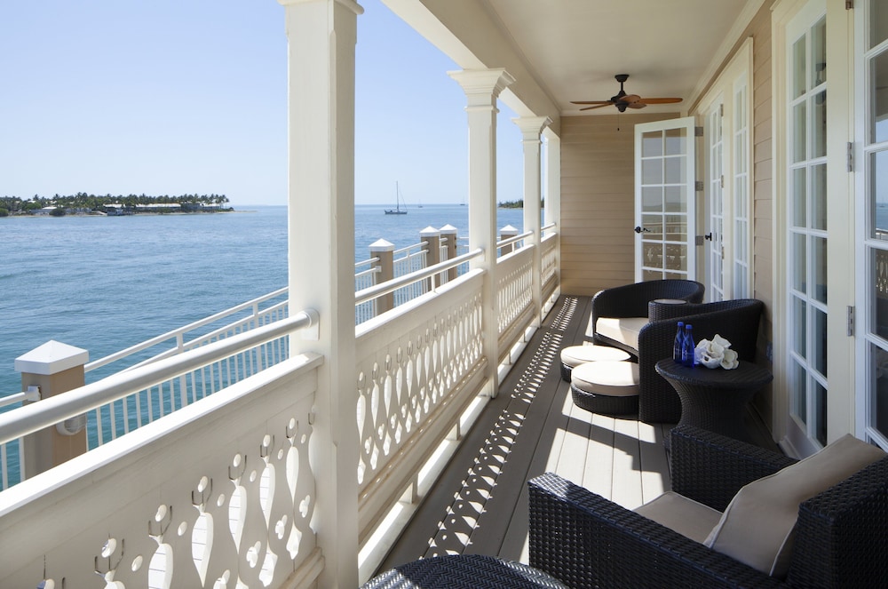 Suite, Oceanfront - Photo 9