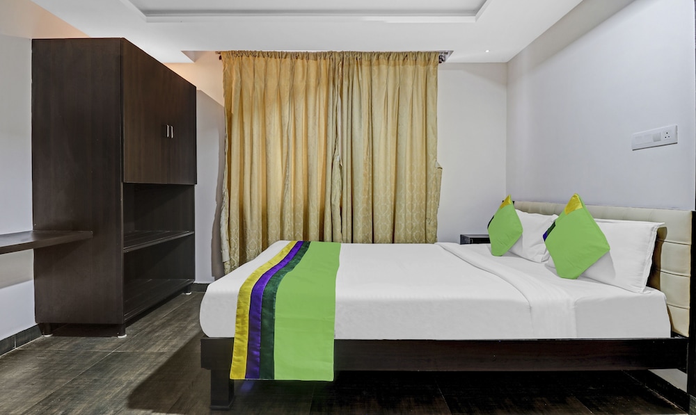 Standard Room - Photo 11