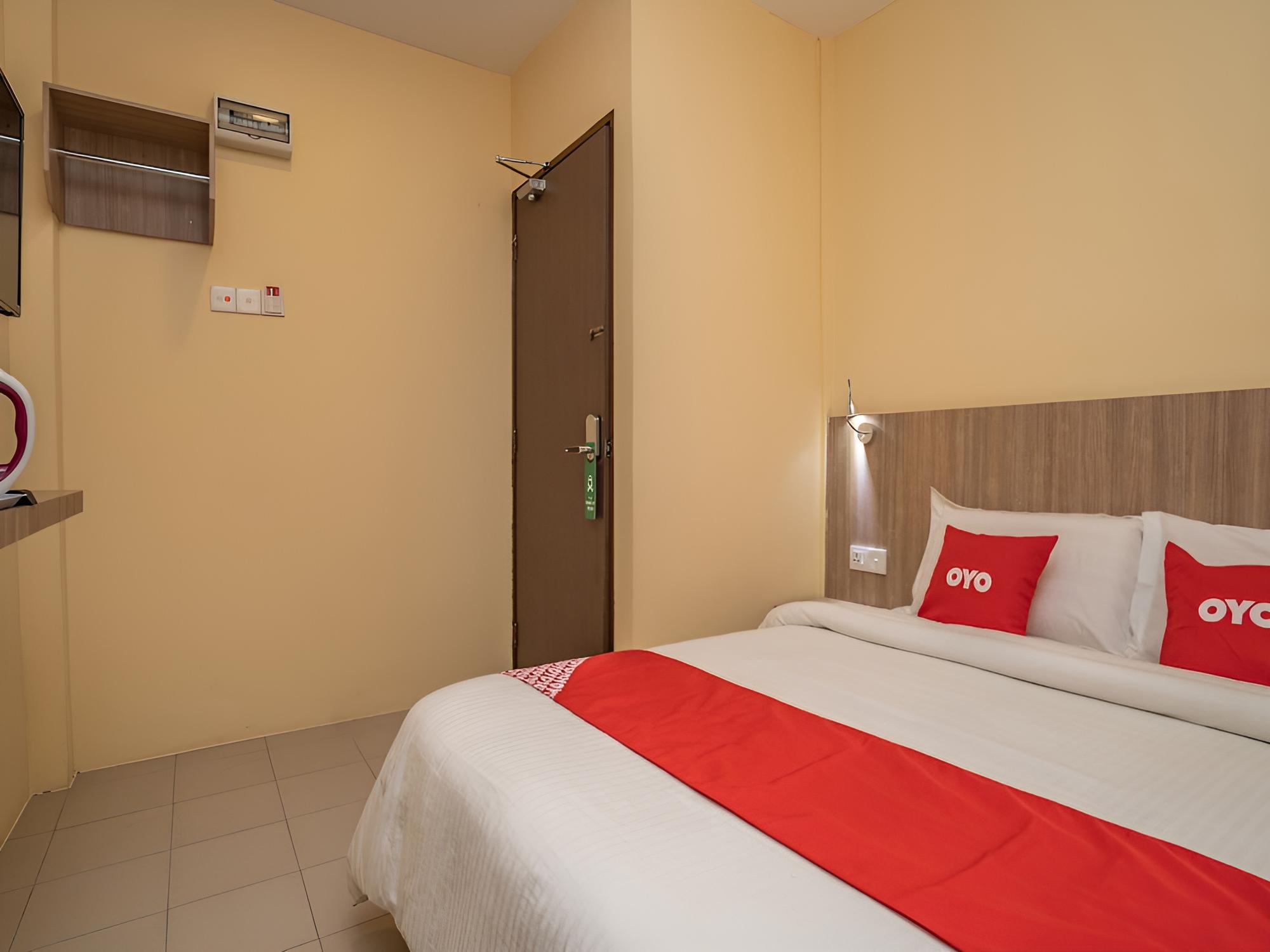 Standard Double Room, 1 Queen Bed photo 2