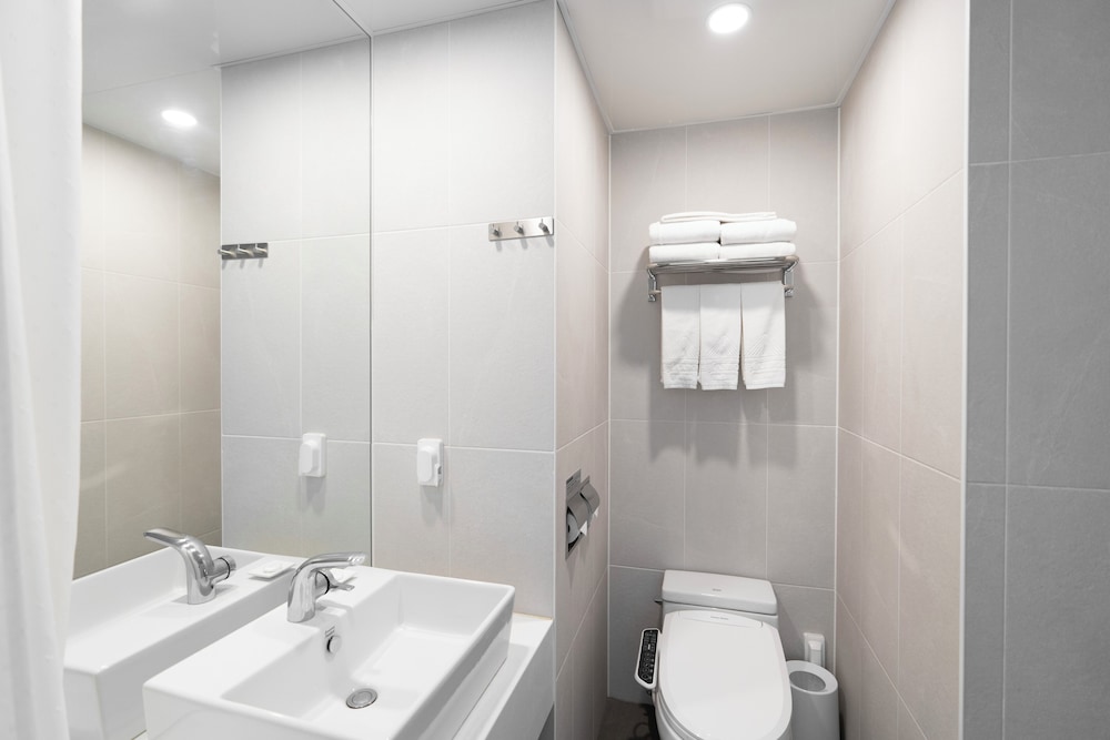 Business Twin Room, City View — the supplier's photographs — photo 4