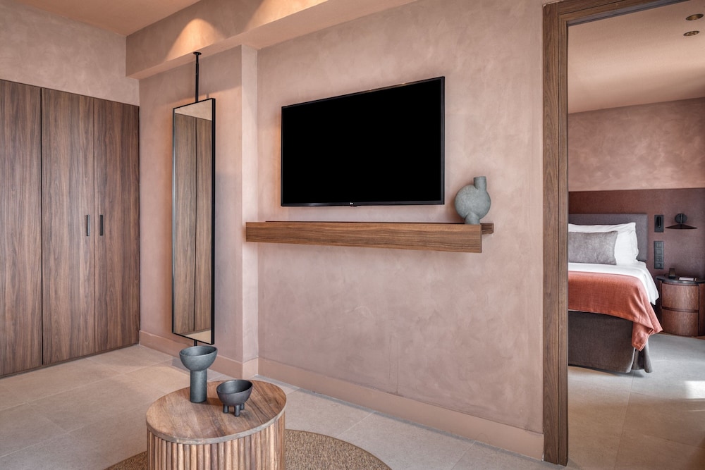 Family Suite (Sapphire) - Photo 12