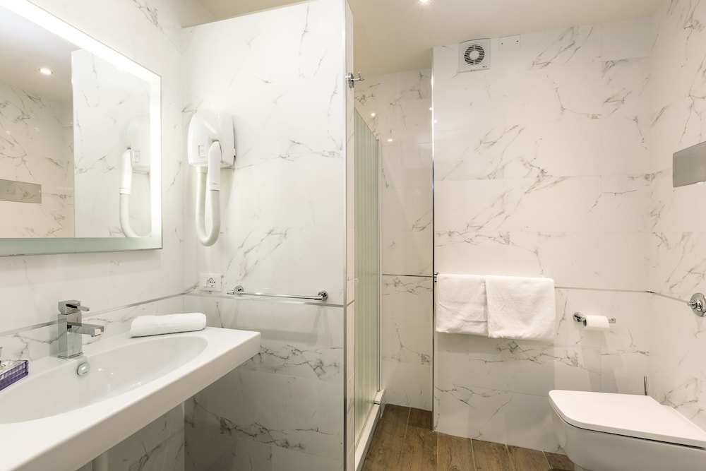 Superior Double Room - Photo 7