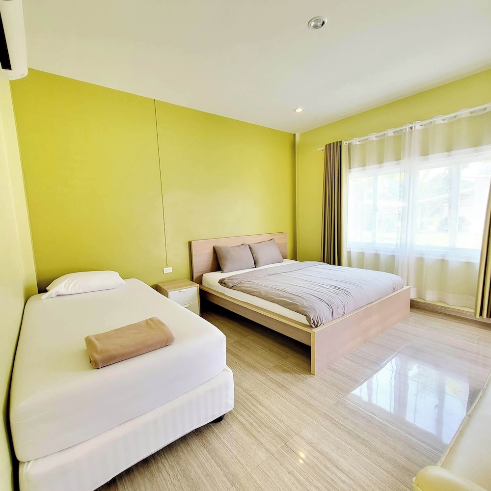Standard Triple Room photo 3