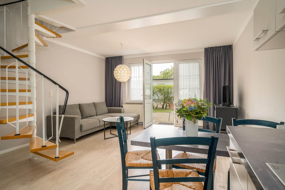 House, 1 Bedroom, Terrace