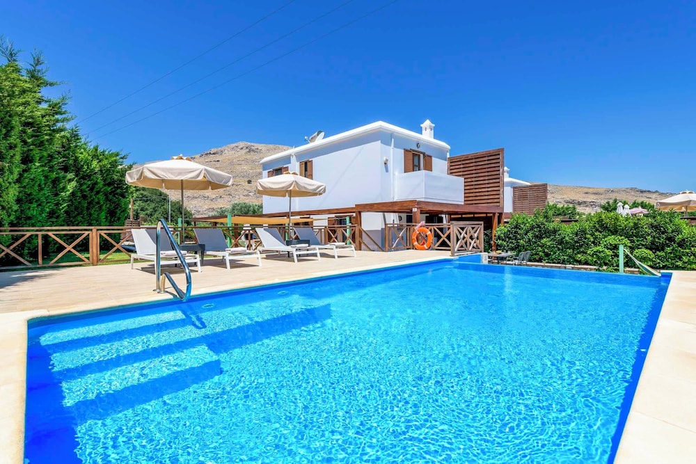 Villa (2 Bedrooms)