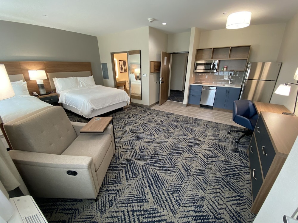 Studio Suite, 2 Queen Beds - Photo 1