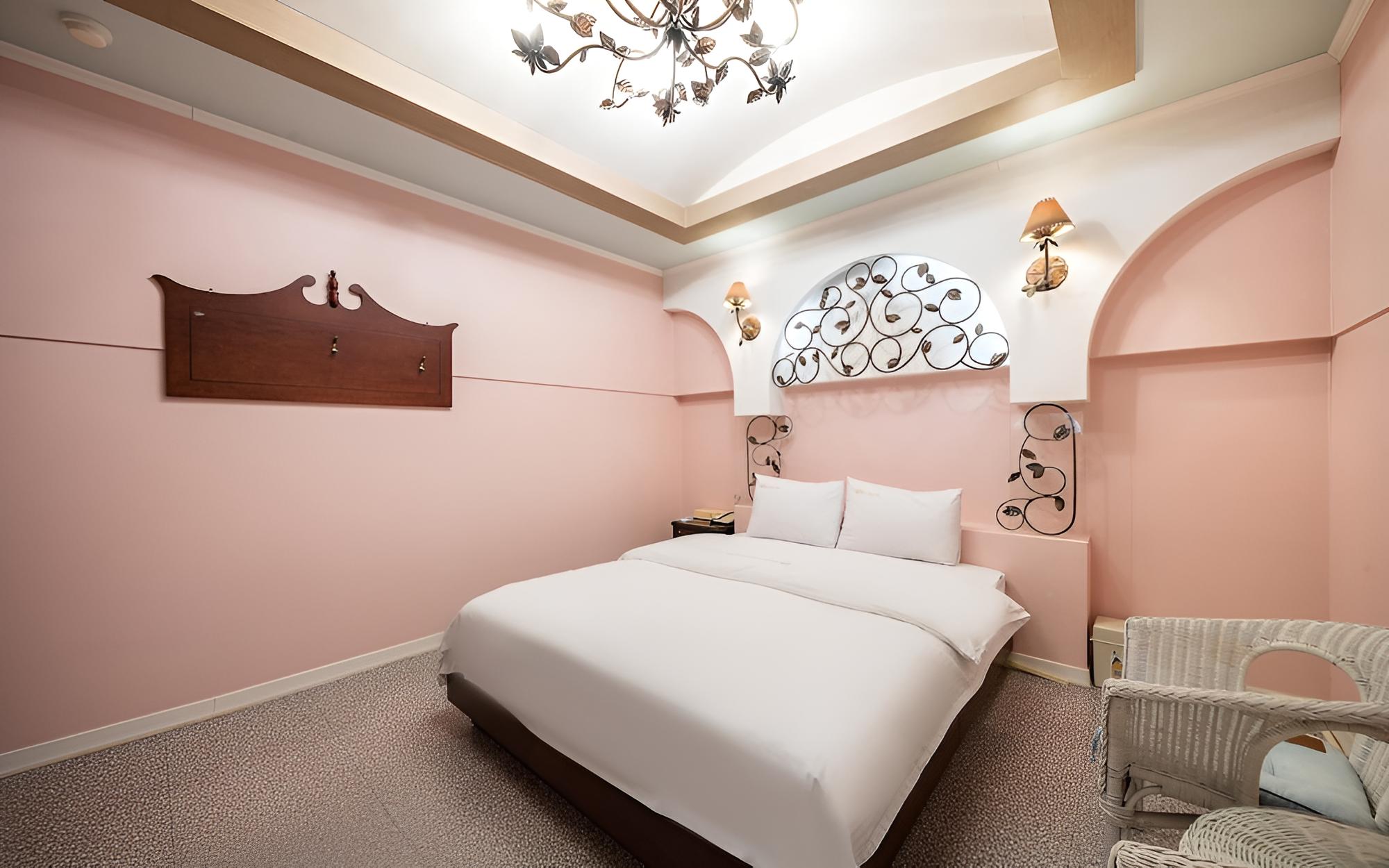 Room (Standard) - Photo 2