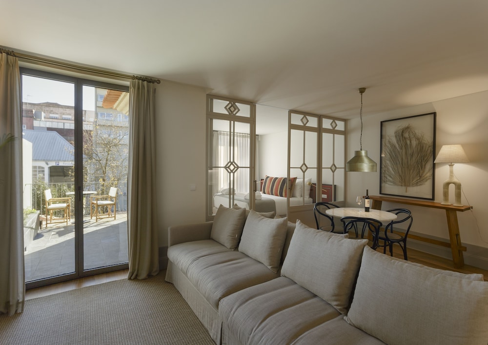 Premium Suite
