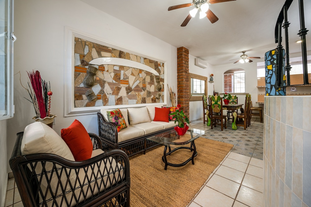 Premium Villa, 2 Bedrooms, Pool Access, Ground Floor