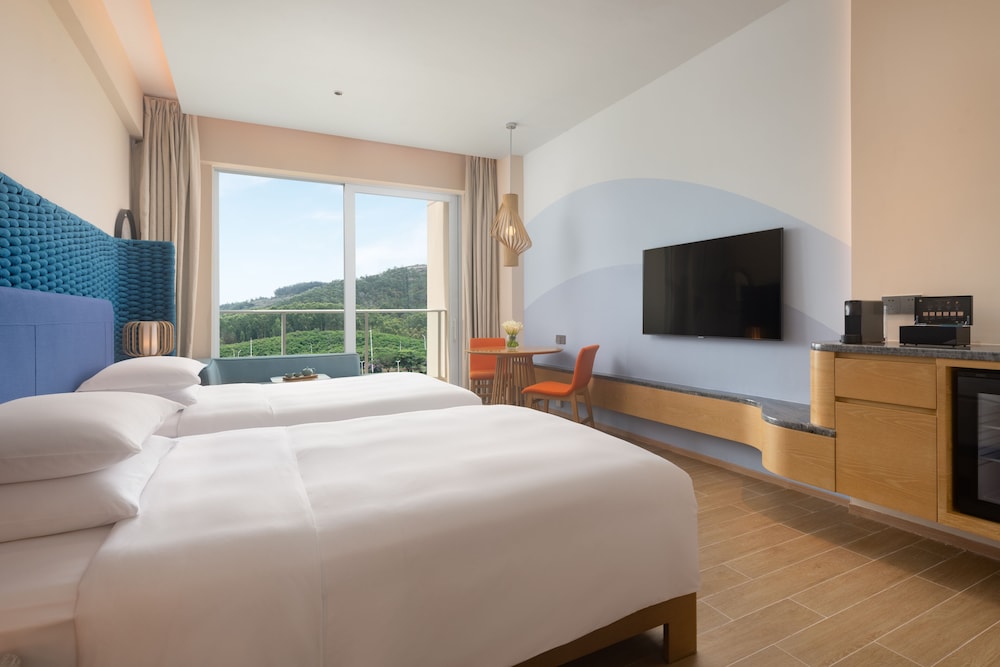 2 TWIN BEDS - Photo 1