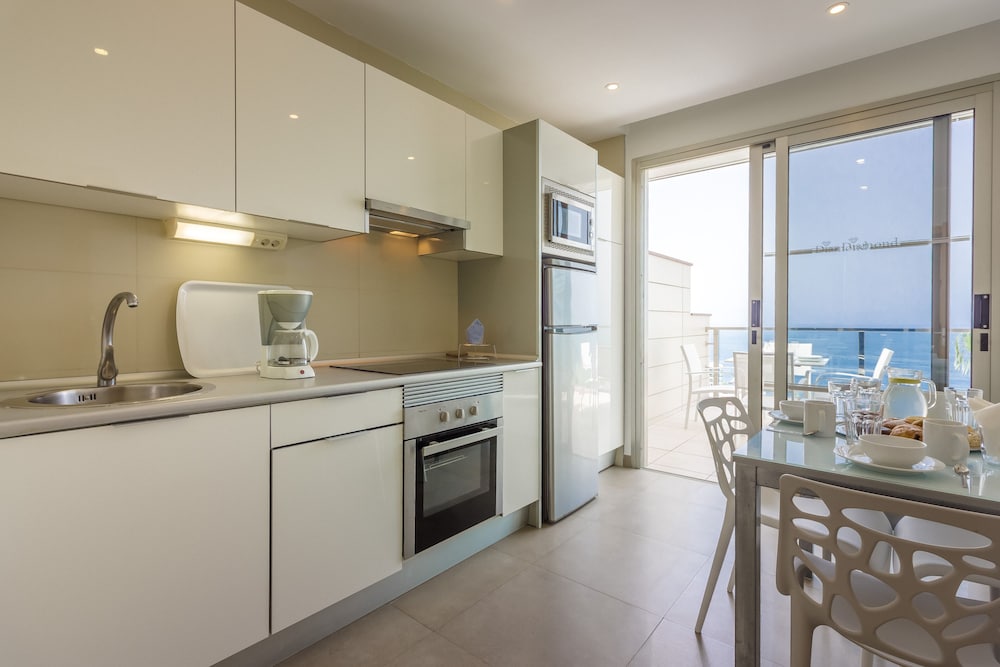 Apartment, 2 Bedrooms - Photo 4