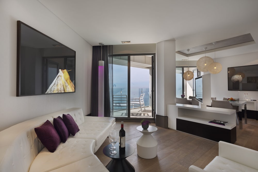Royal Suite Executive