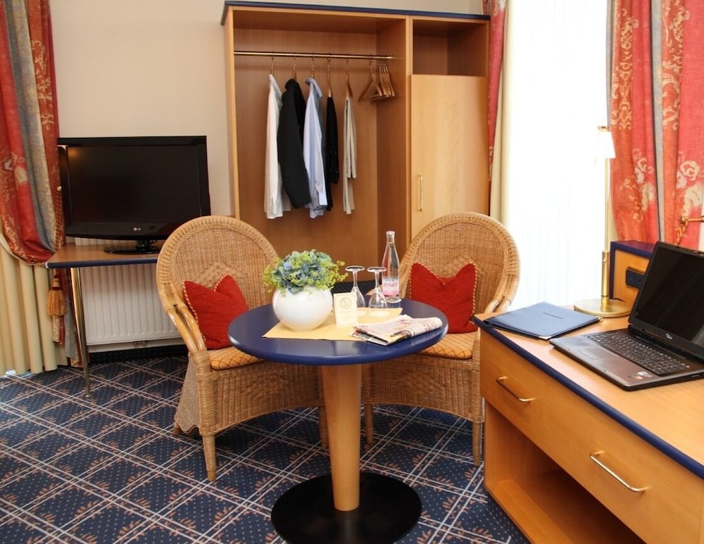 Superior Room, 1 Double or 2 Twin Beds