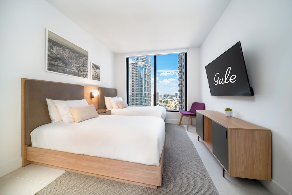 Skyline Residences Three Bedroom Four Beds with Kitchen & Balcony