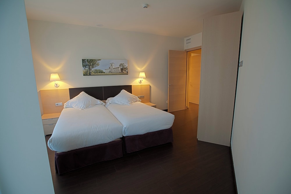 Standard Room photo 2