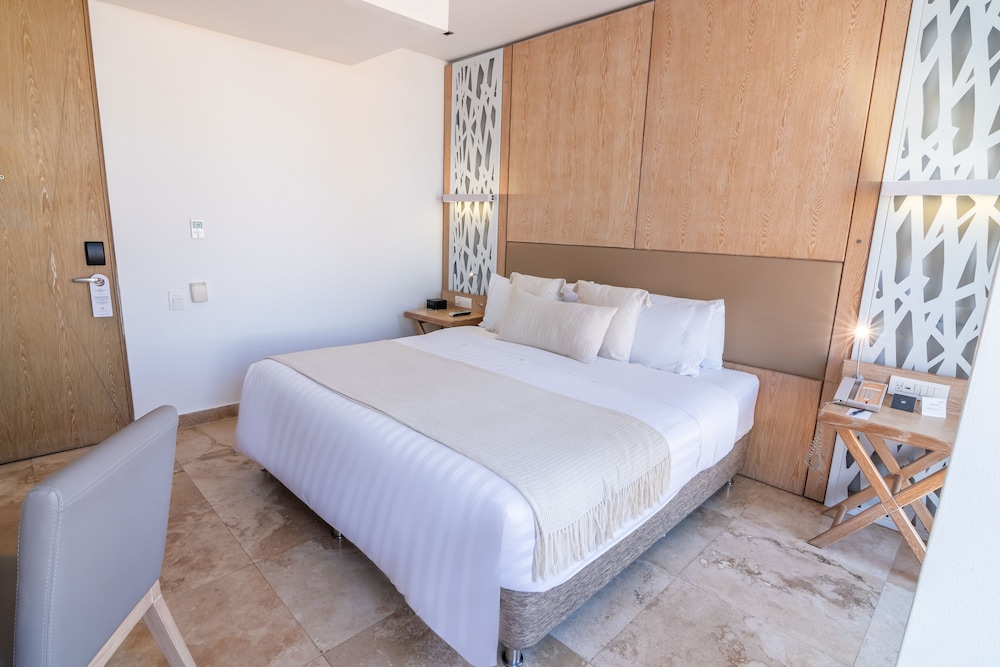 Luxury Room photo 2