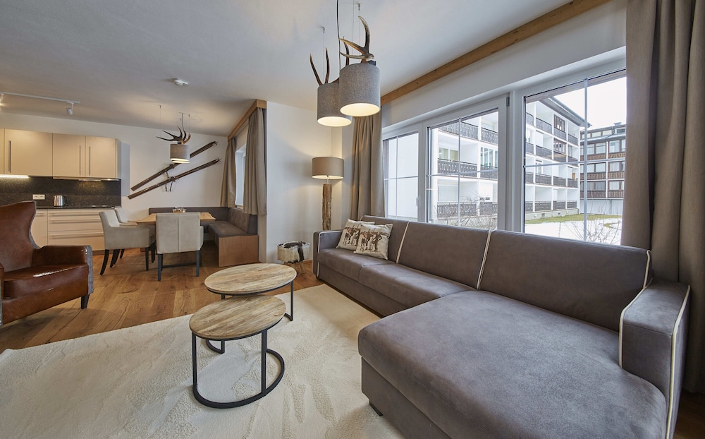 Apartment (Top 2) photo 3