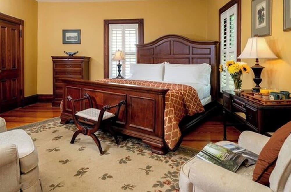 Deluxe Studio Suite : Vineyard View Suite S3 photo 1