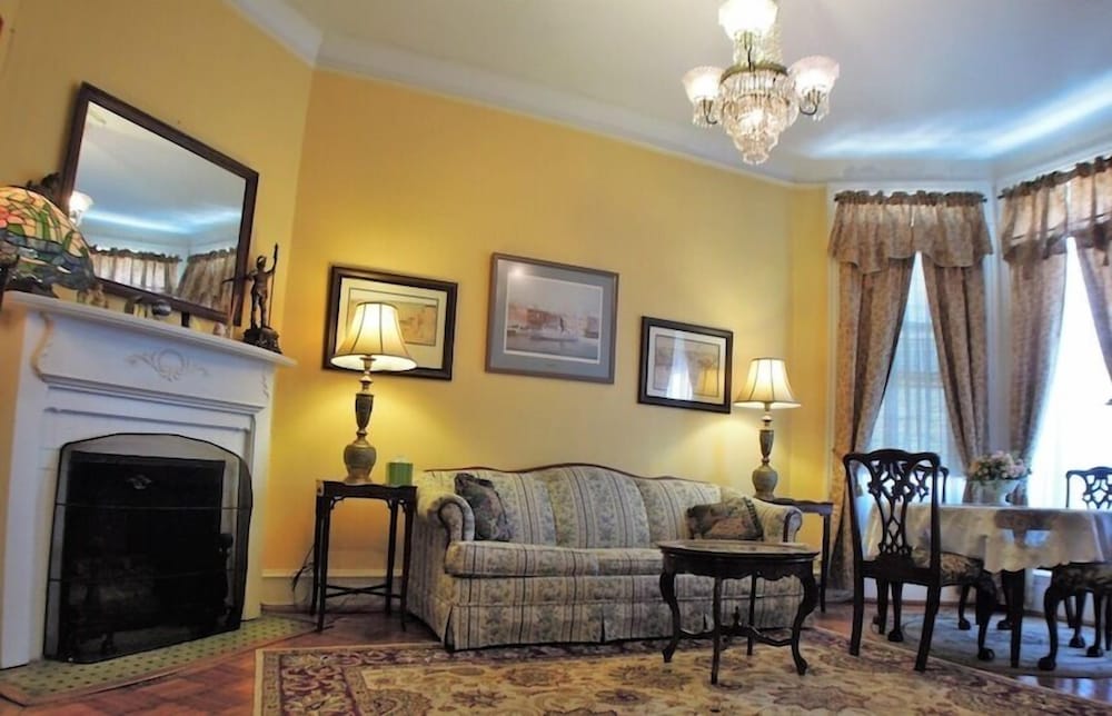Apartment, Ground Floor (WJB Apartment)