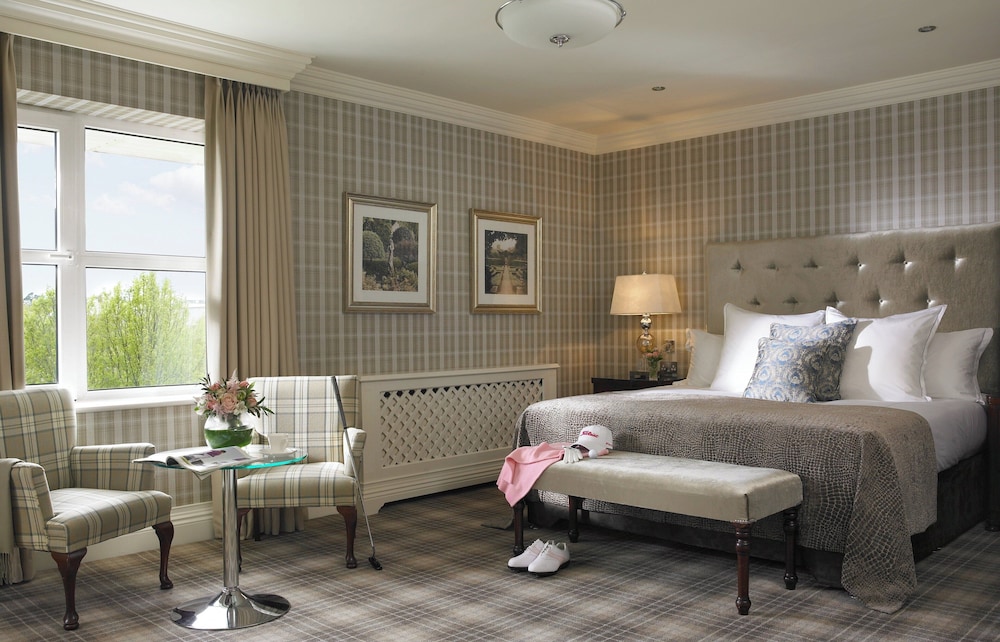 Suite (The Innisfallen Suite)