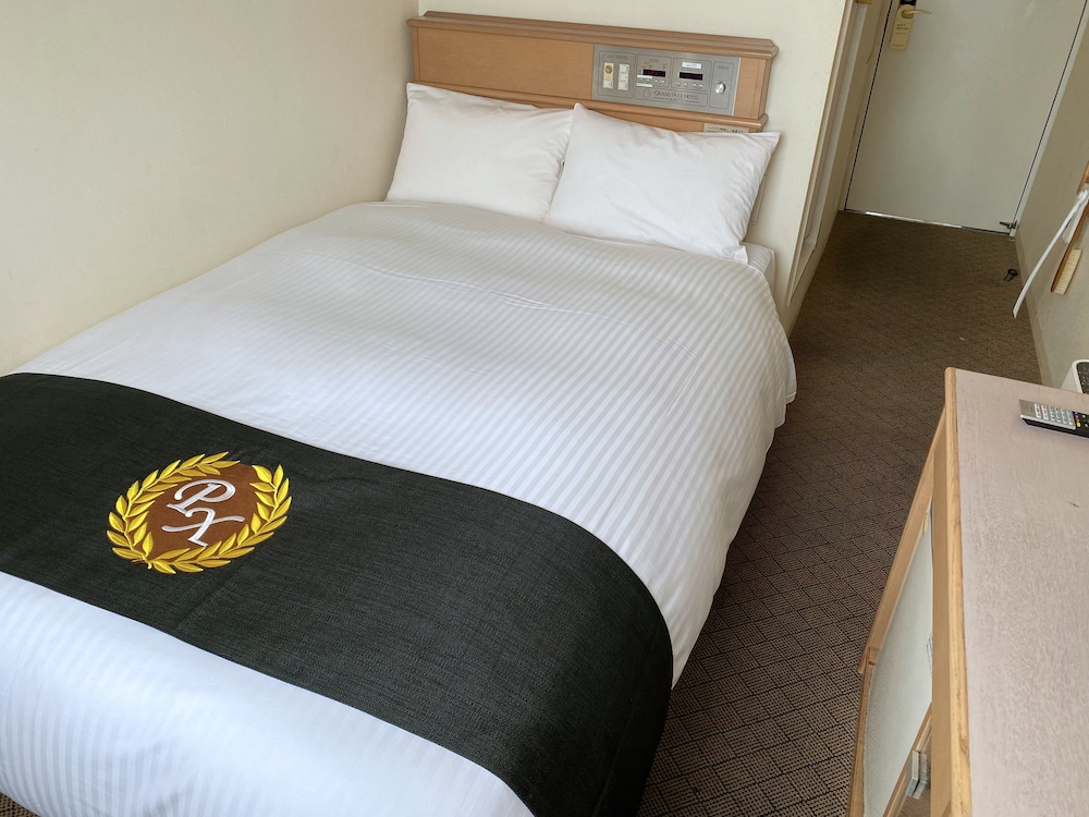 Semi-Double Room, Non Smoking - Photo 1