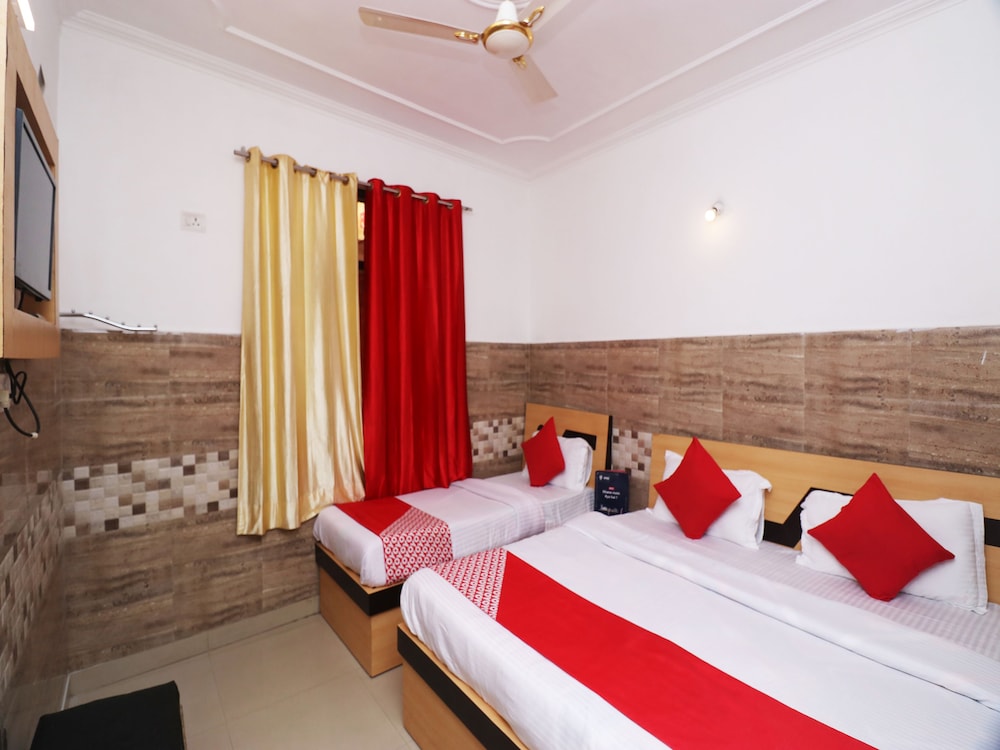 Suite, 1 King Bed photo 3