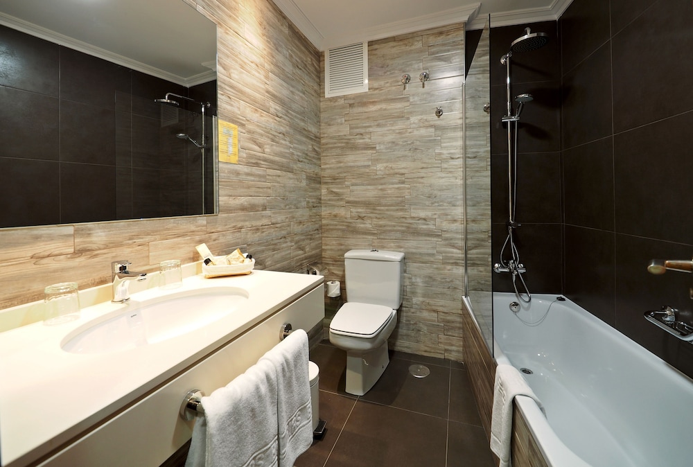 Standard Room - Photo 5