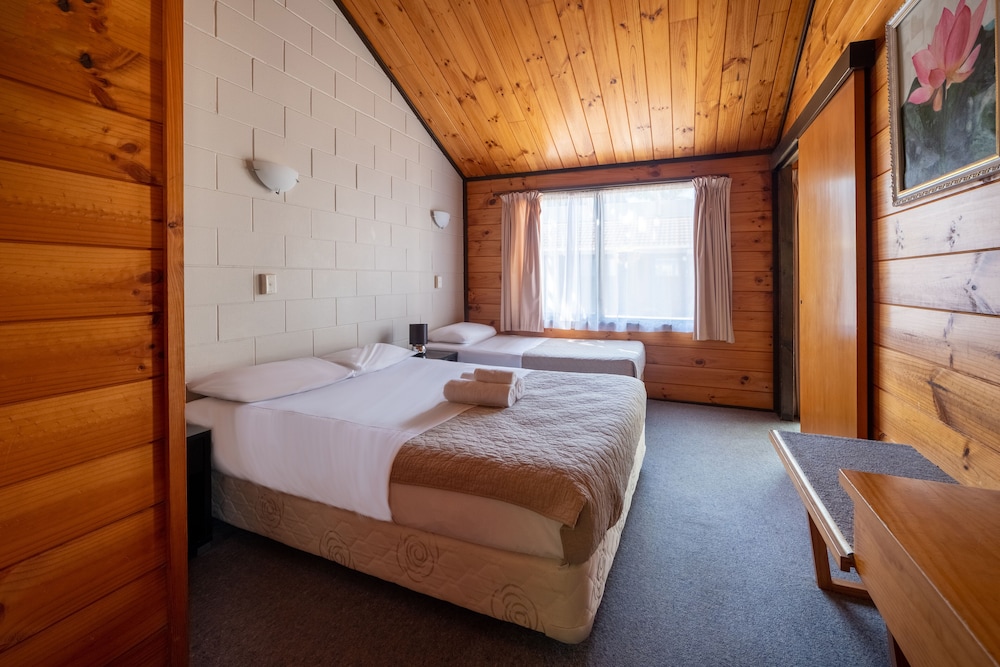 Comfort Suite photo 2