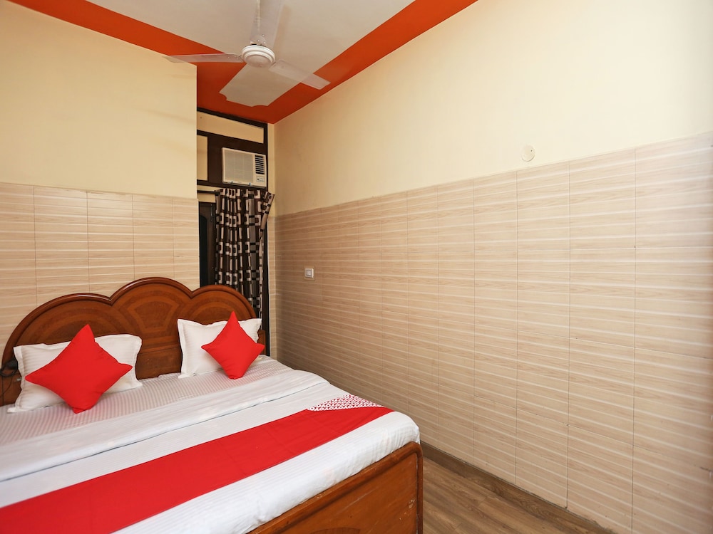 Standard Room photo 2